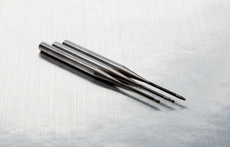 XTCERA – Фреза для обработки металла (диаметр 3.0 мм, хвостовик 4 мм)
